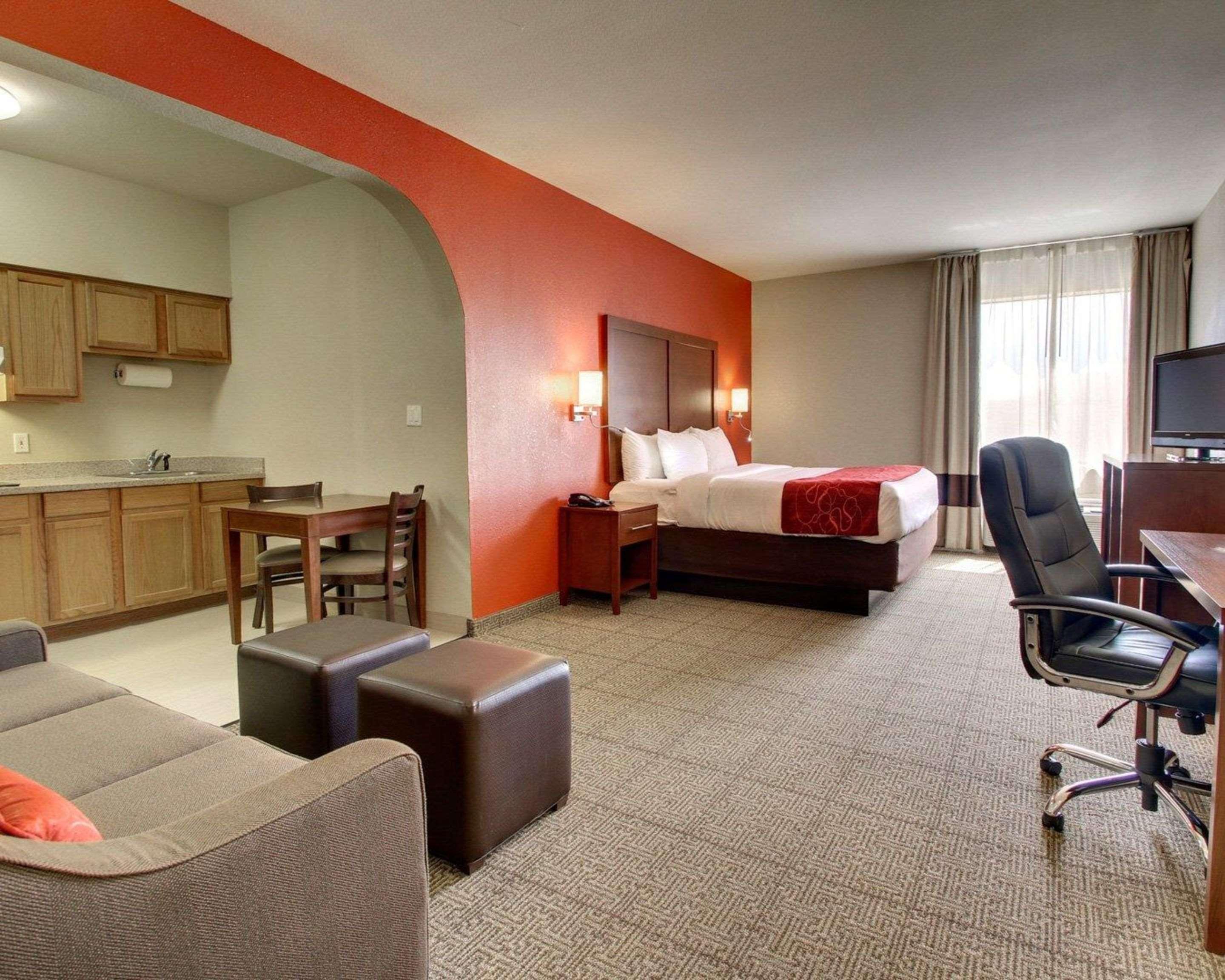 คอมฟอร์ต สวีท ไทเลอร์ เซาท์ Hotel ภายนอก รูปภาพ